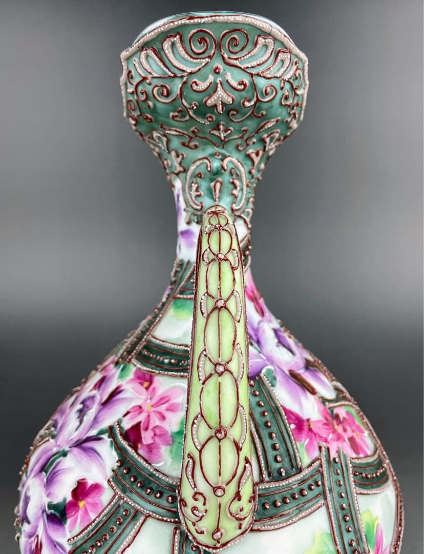 美品】オールドニッポン 22．2cm 花紋 一陳盛り花瓶 アールヌーボー