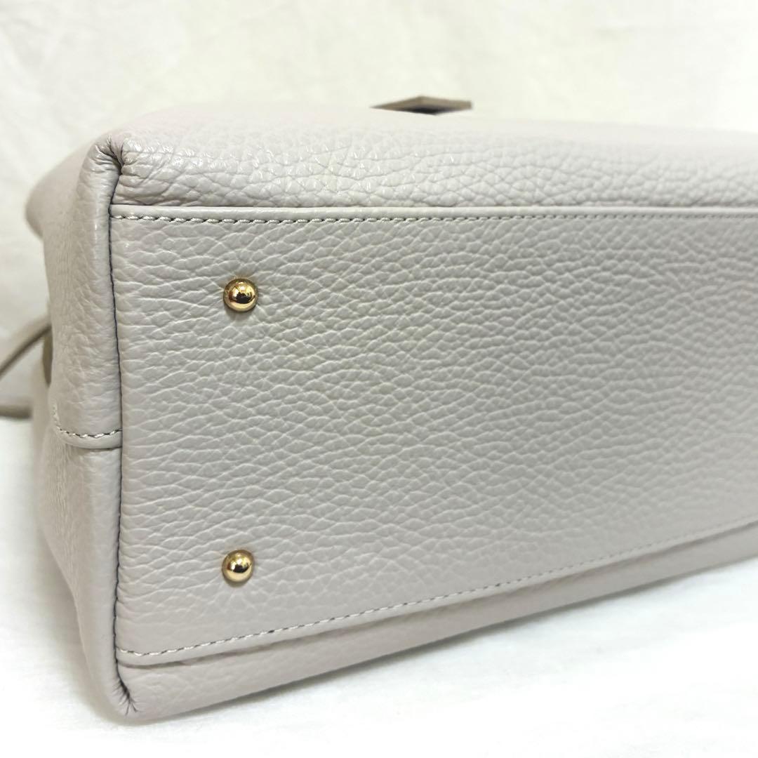 銀座かねまつ レザー ハンドバッグ ショルダーストラップ付き