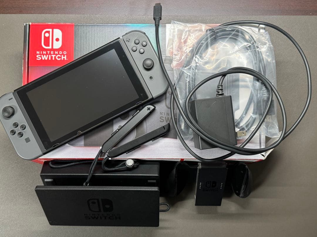 Nintendo Switch 本体 おまけ小物多数