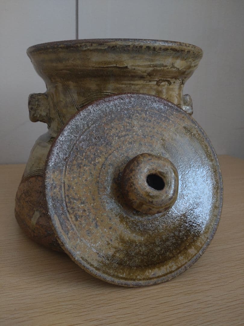 青瓷名工】灰被伊賀水指 鈴木三成 橘窯 本人作 破れ袋 - メルカリ