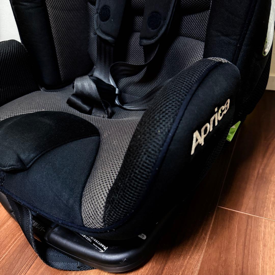 Aprica フォームフィットセーフティプラス ISOFIX R-129