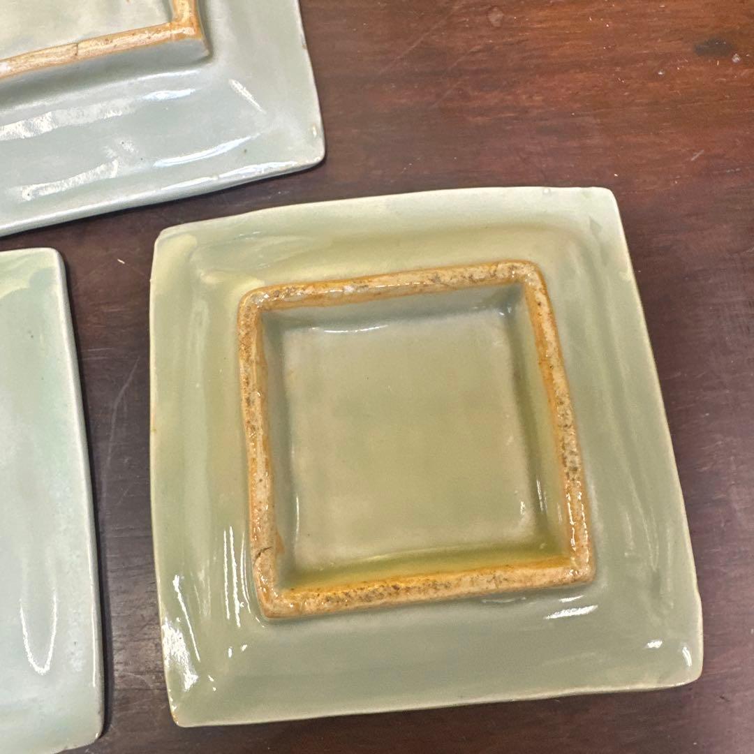 中国，明時代，青瓷，鹿模様の四角い皿 5枚セット