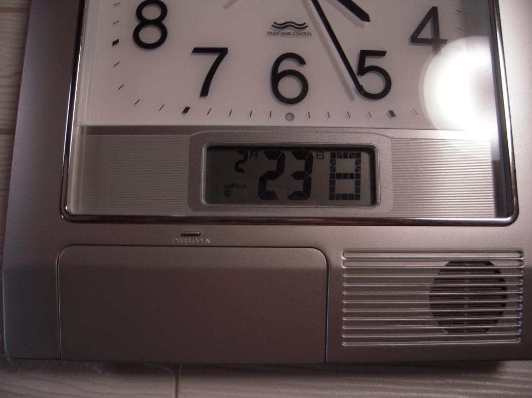 中古　セイコーSEIKO　PT201S　電波時計　掛時計