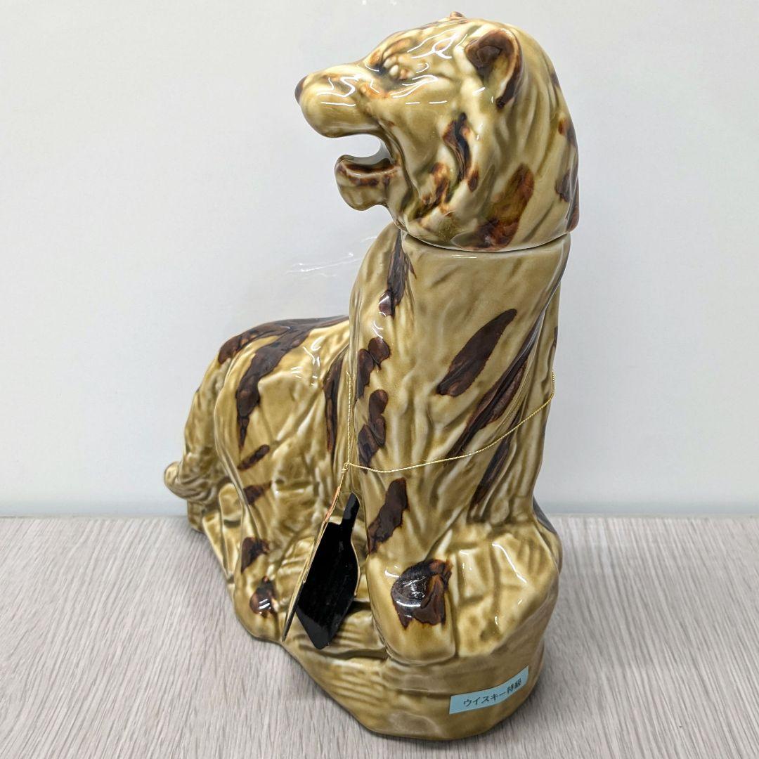 サントリー オールド 干支ラベル 寅歳 700ml 43% SUNTORY OLD