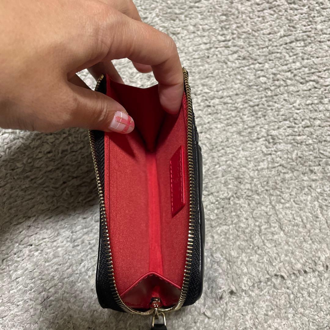 CHANEL ブラック キルティング 財布　小銭　カード　即日発送