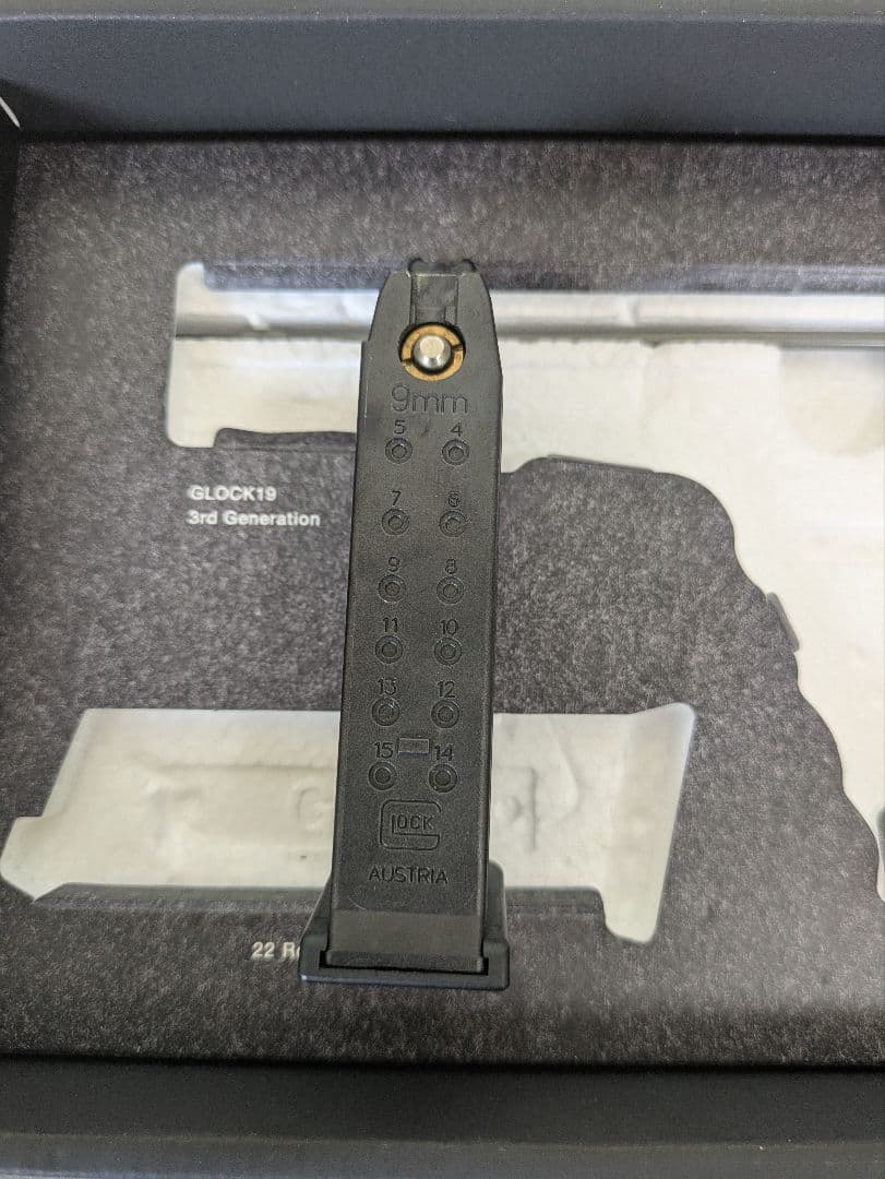 東京マルイ　GLOCK 19 3rd Generation