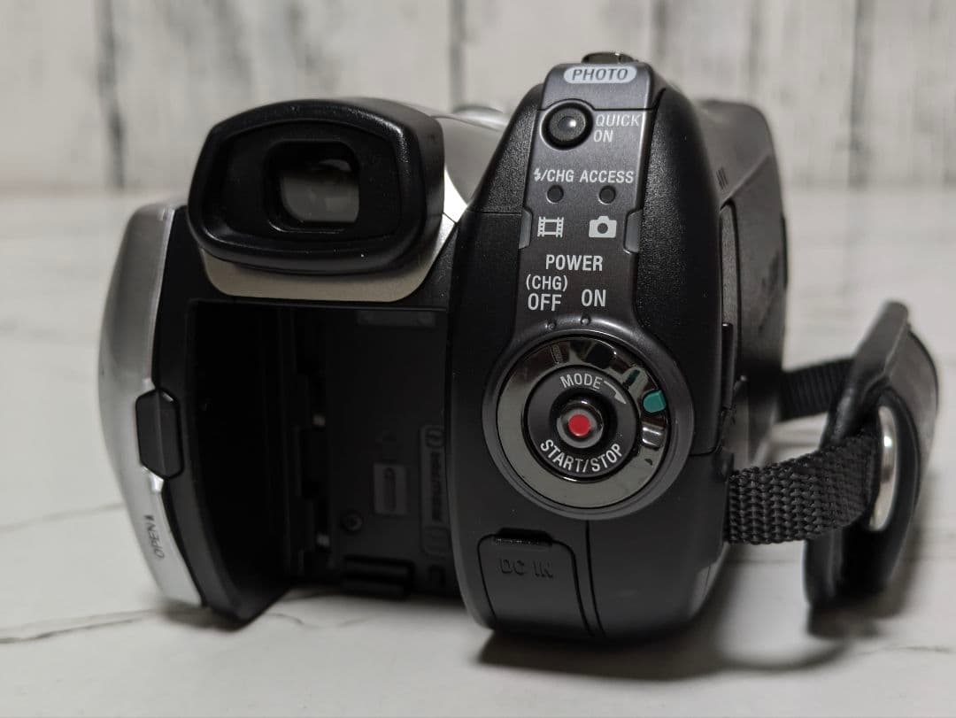 SONY　HDR-SR11