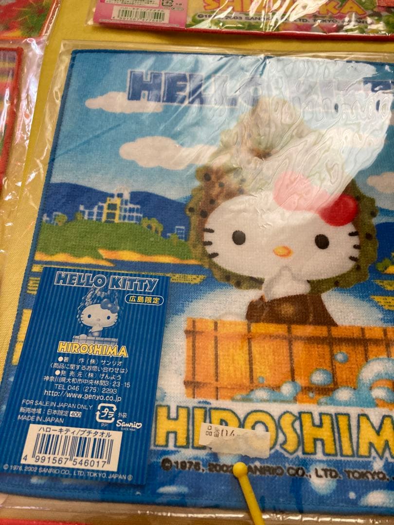 12345 ご当地‼️✳️キティタオルハンカチ‼️43枚✳️プチタオルサンリオ　レトロ