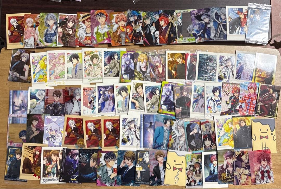 アイドリッシュセブン アイナナ カード類 約400枚まとめ売り