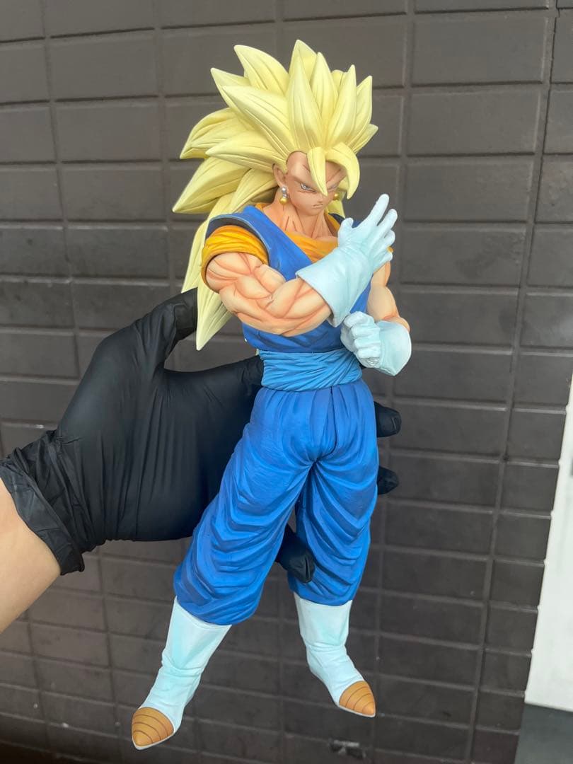 ドラゴンボール一番くじベジータ01、04リペイントフィギュア。