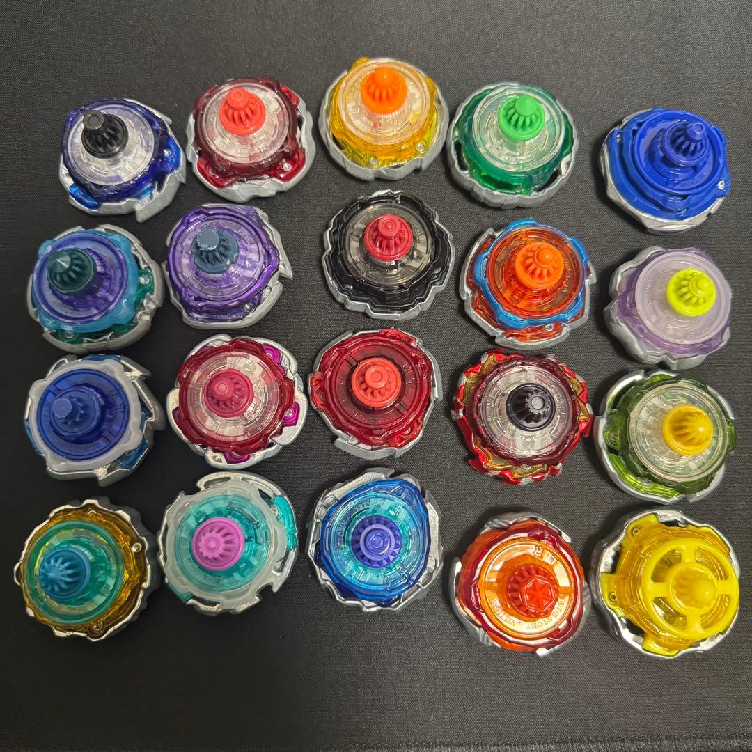 ベイブレードx まとめ売り コレクション整理品 【最大】 | Shop at