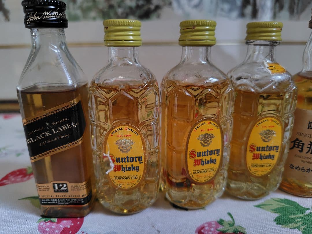 サントリー 角瓶原酒 ジョニーウォーカー ブラックラベル12年 ミニ6本