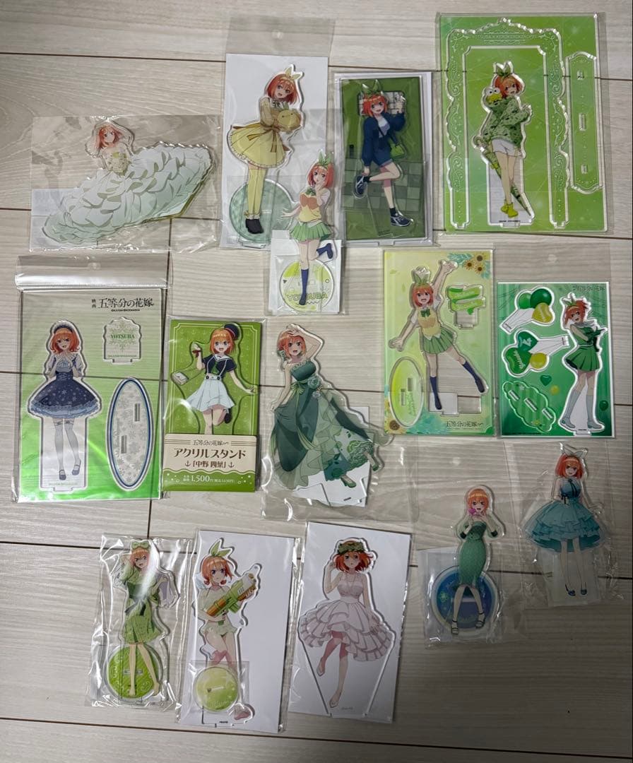 五等分の花嫁　中野四葉グッズ　まとめ売り　アクリルスタンド等