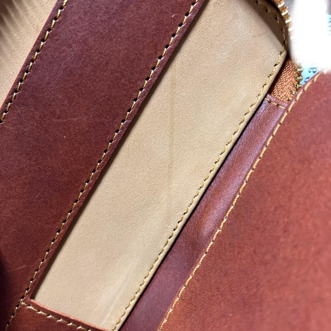 バハギアアンドクラフト プエブロ ブラウン ラウンドジップ型ペンケース