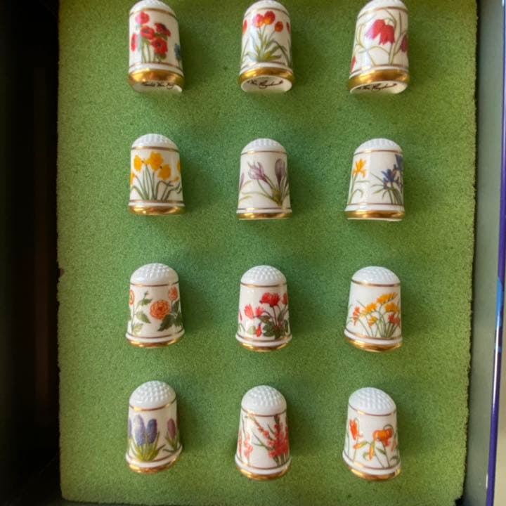 希少品！フランクリン1978年発行 シンブル 指貫き 12種セット - メルカリ