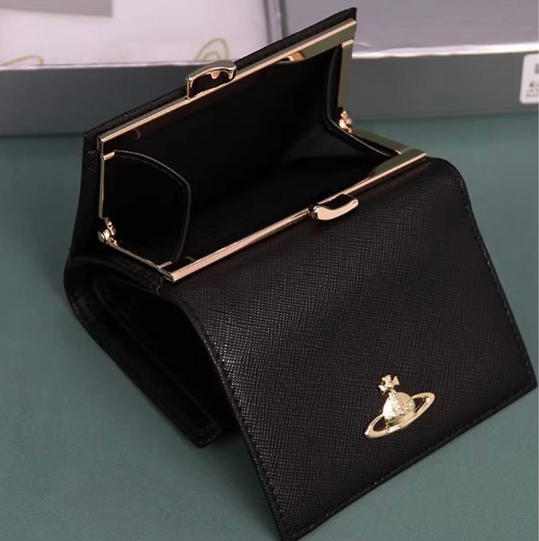 ヴィヴィアン三つ折り財布金マーク-13106 - メルカリ