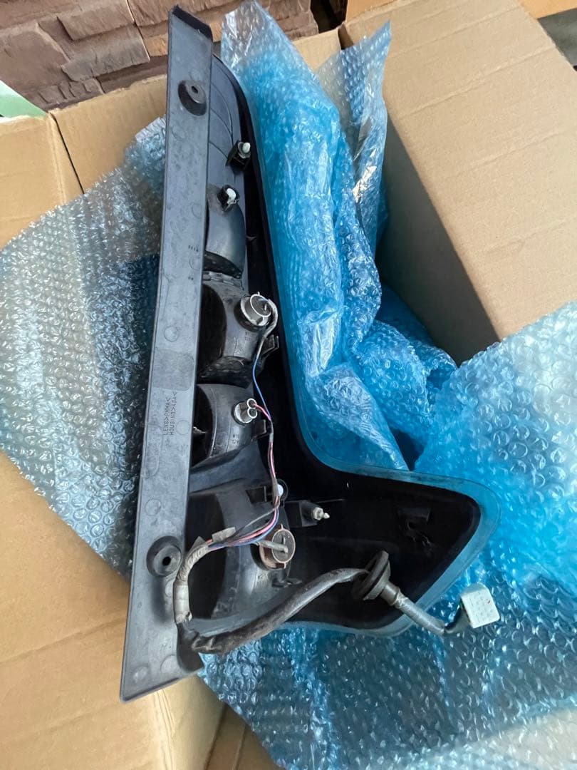 日産デイズB21W ライダー前期テールレンズ左右セット