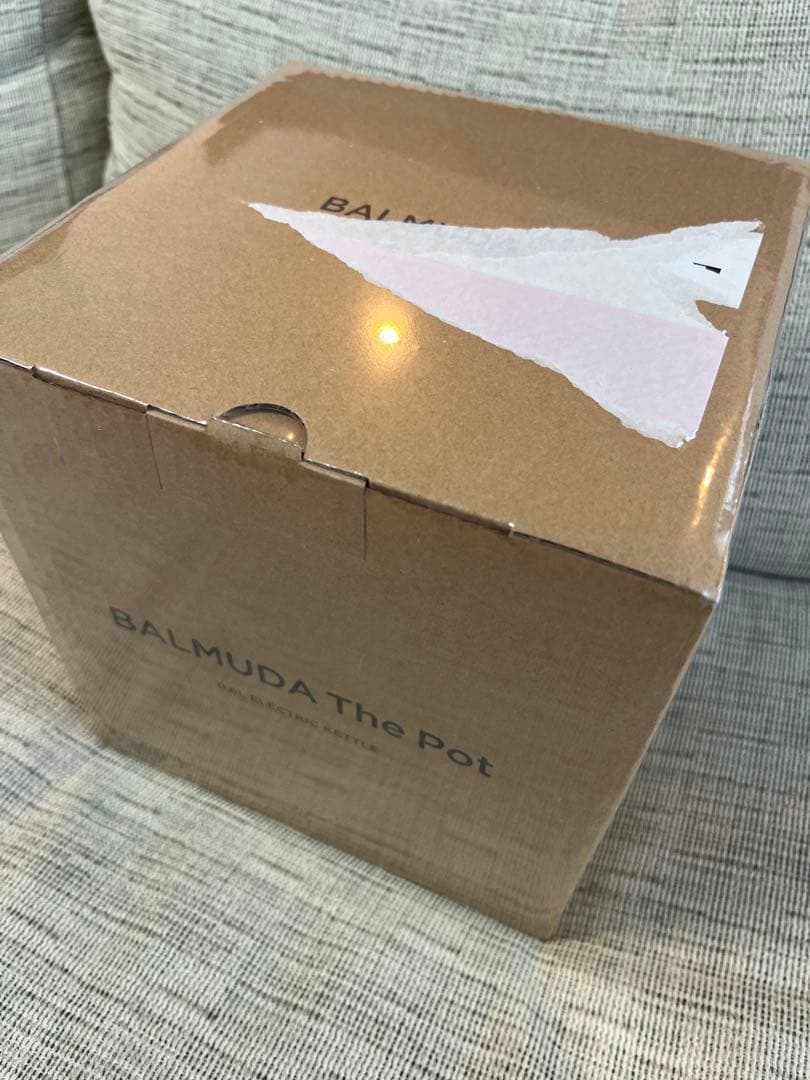 【新品・未開封】バルミューダ　ケトル　ホワイト