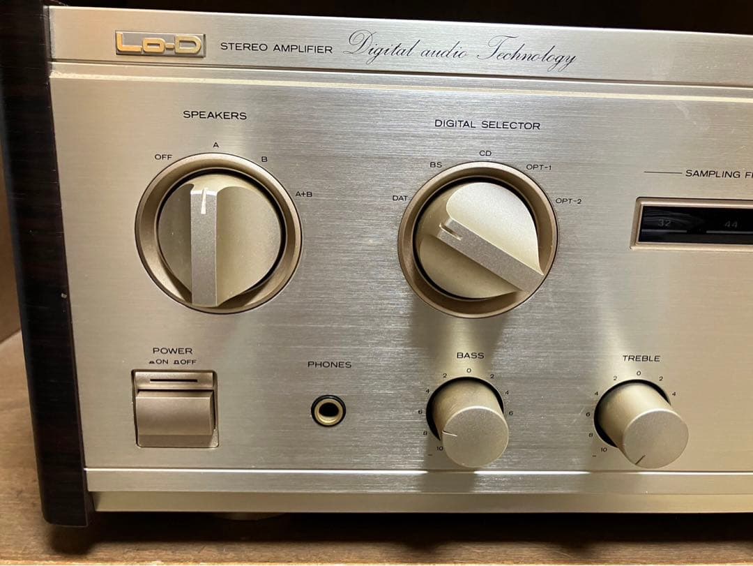 Hitachi HA-9100D デジタルアンプ