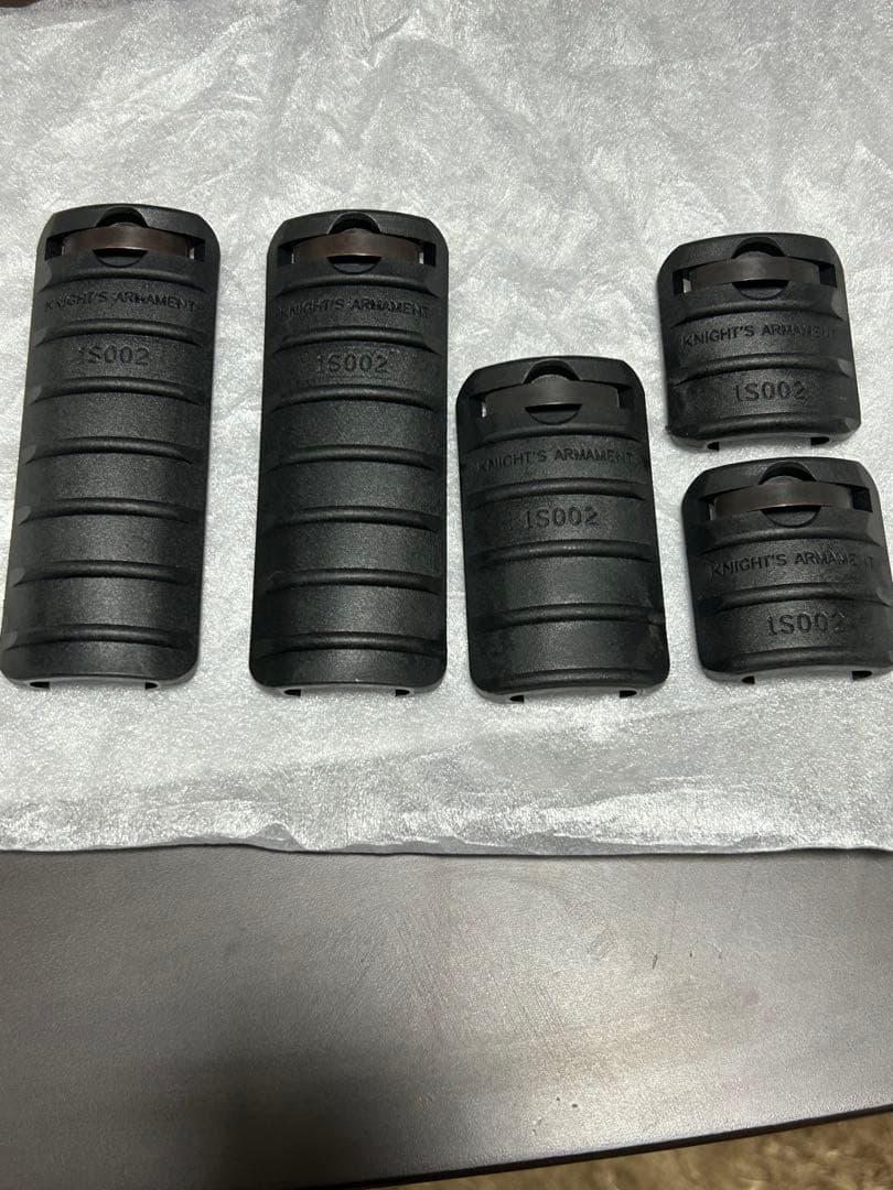 〈美品〉実物 Knight's Armament KAC ナイツ ハンドガード