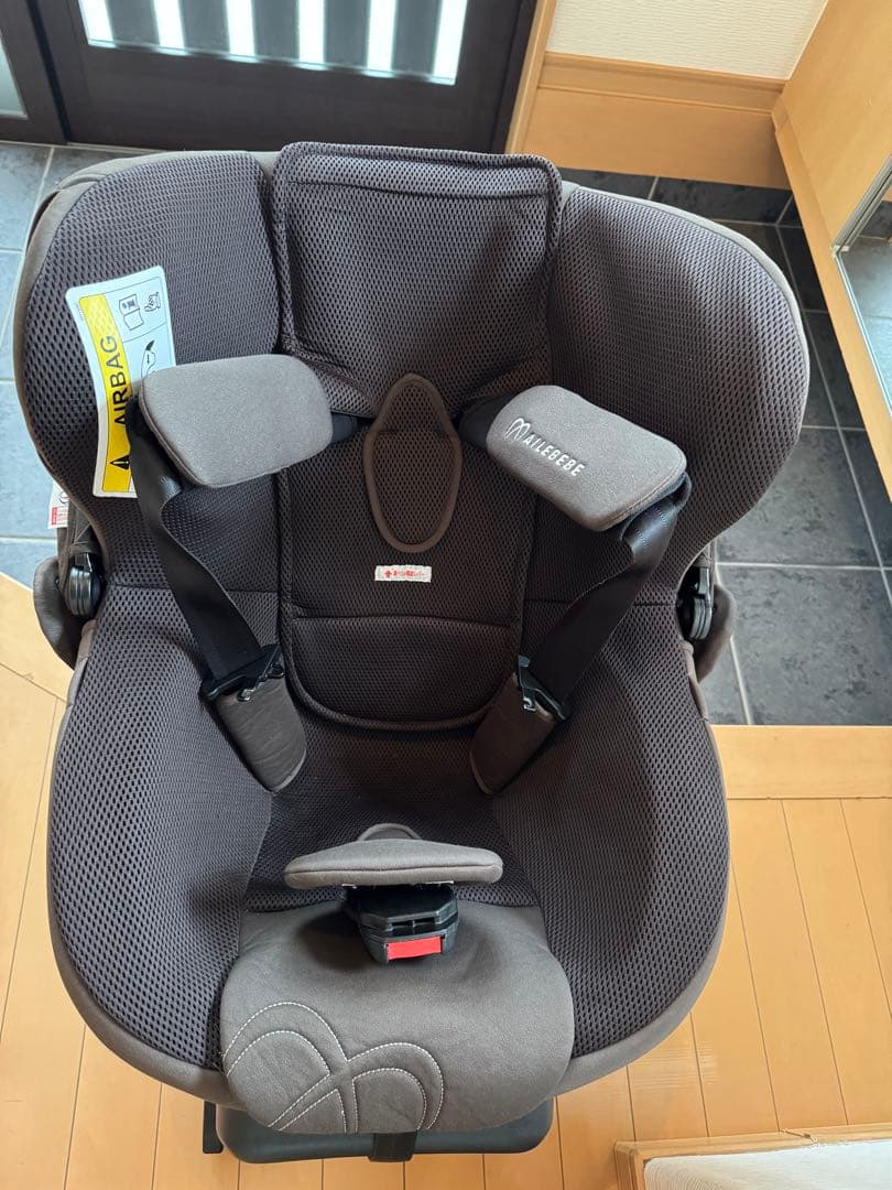 【美品】エールべべ クルット5i グランス ISOFIX 最上位モデル