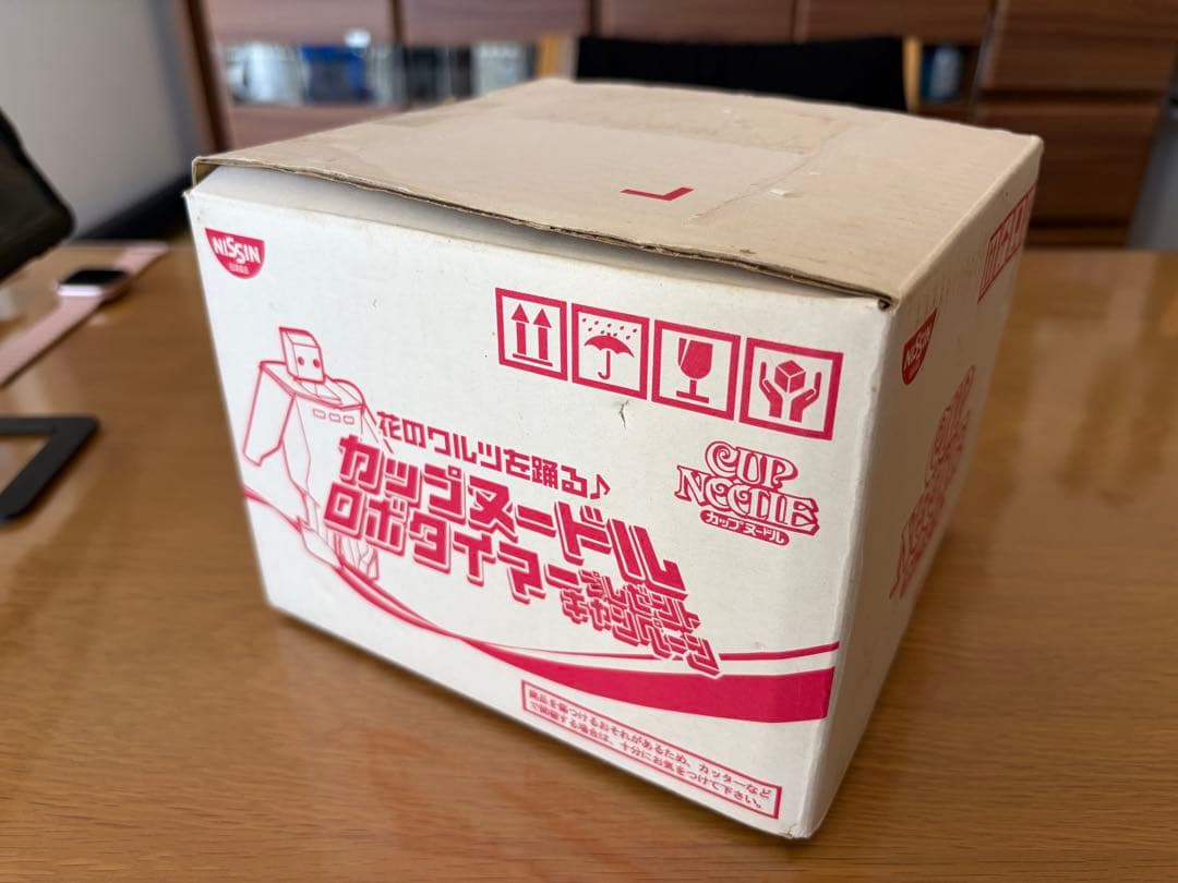 NISSIN カップヌードル ロボタイマー「花のワルツを踊る」