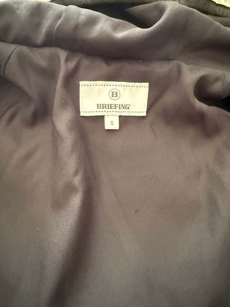 ブリーフィングダウンジャケット