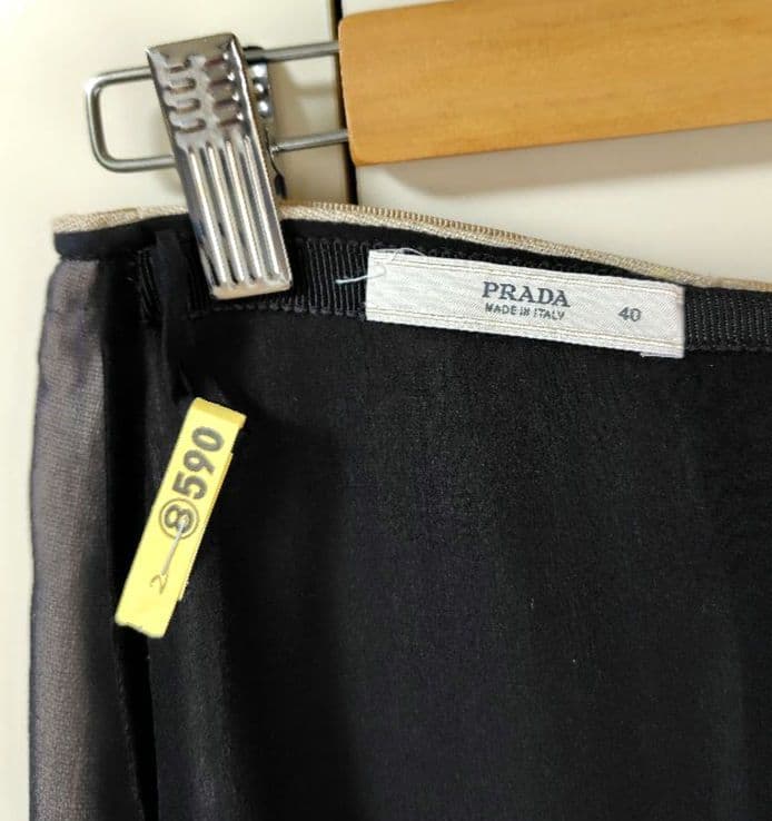 PRADA(プラダ)☆40 L位☆ベージュ☆リネン スカート