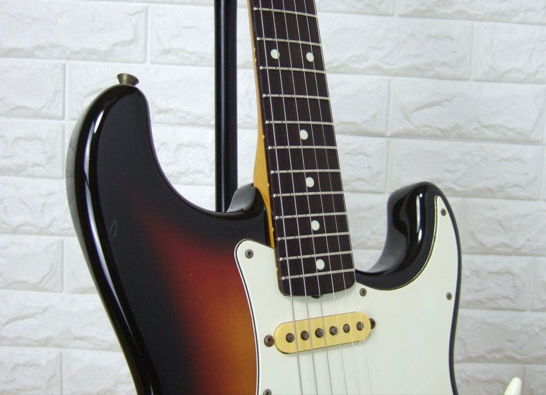 Fender Japan ST62 改造品 ジャパンビンテージ 富士弦製 - メルカリ