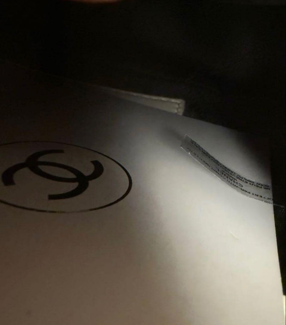 CHANEL キルティングショルダーバッグパールチェーン ロゴノベルティ