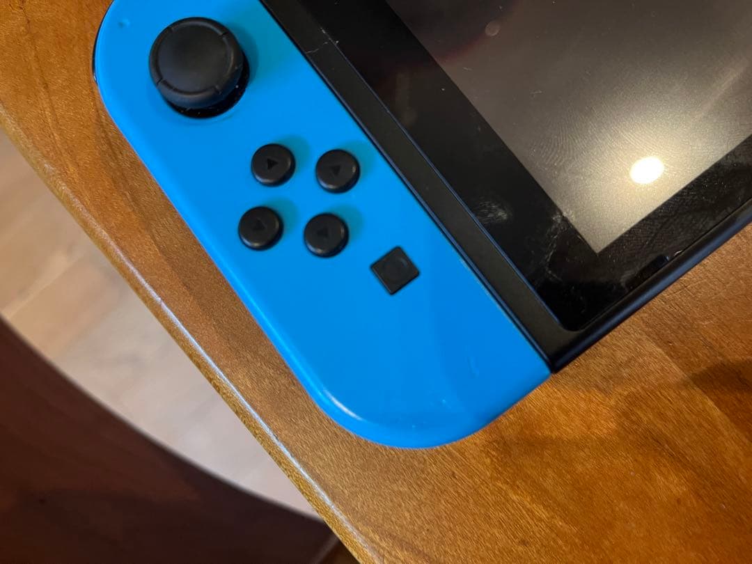 Nintendo Switch 本体 /青　赤/箱無し