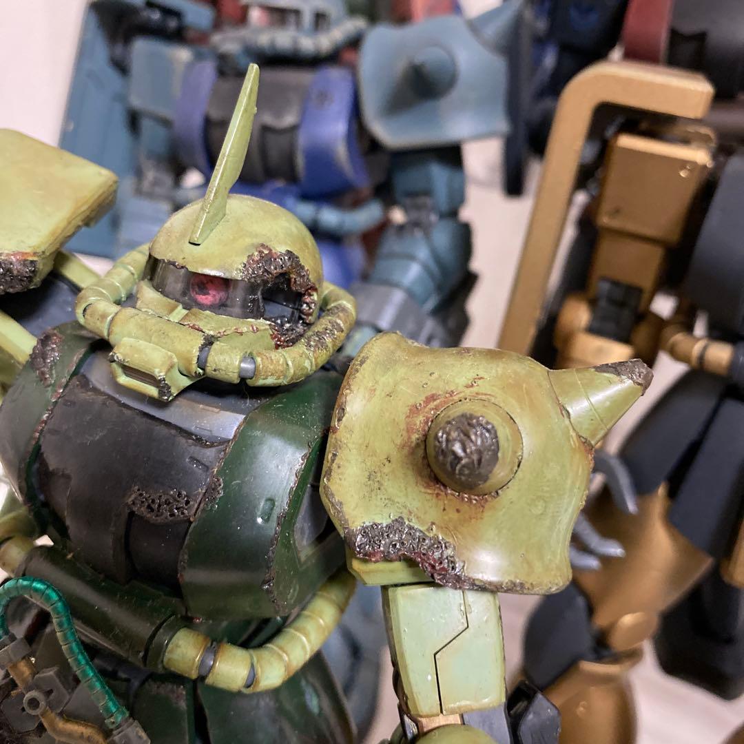 MG 1/100　ザク　ウェザリング強　11体まとめ ダメージ加工 塗装完成品