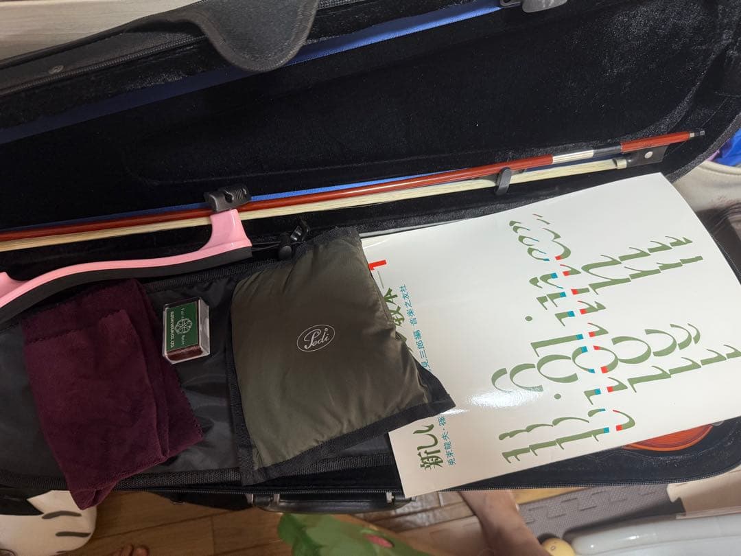 Suzuki 230 4/4 バイオリン 本体、弓、ケース、松脂