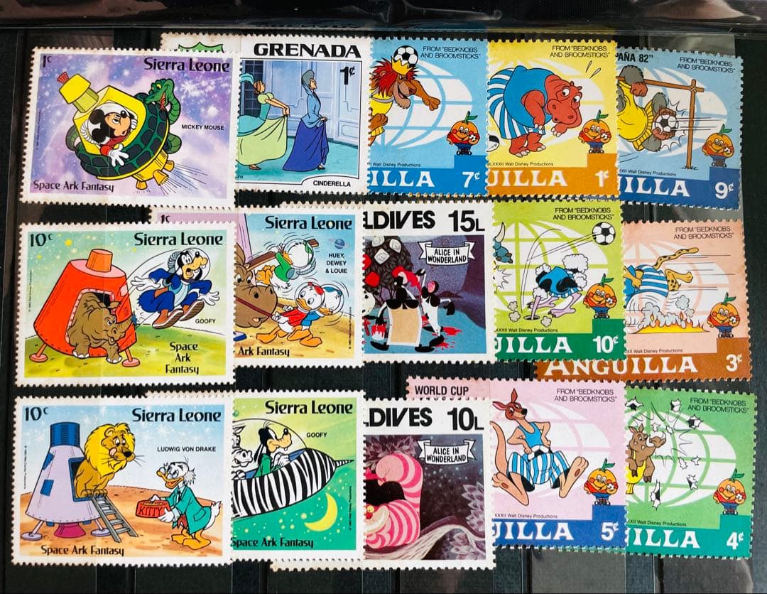 A4137 ディズニー切手 - メルカリ