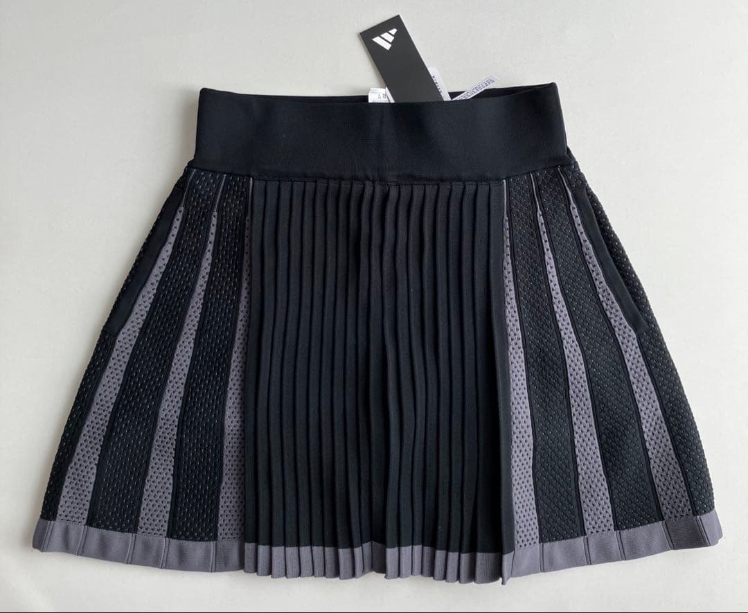 新品⛳️アディダスゴルフ♡おしゃれ　レディースセットS 人気ダンボールニット