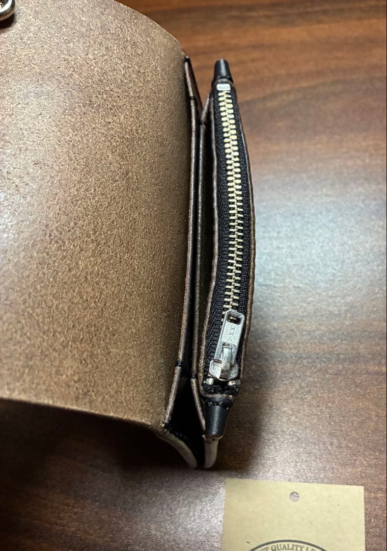 本革牛革コンパクトトラッカーウォレット