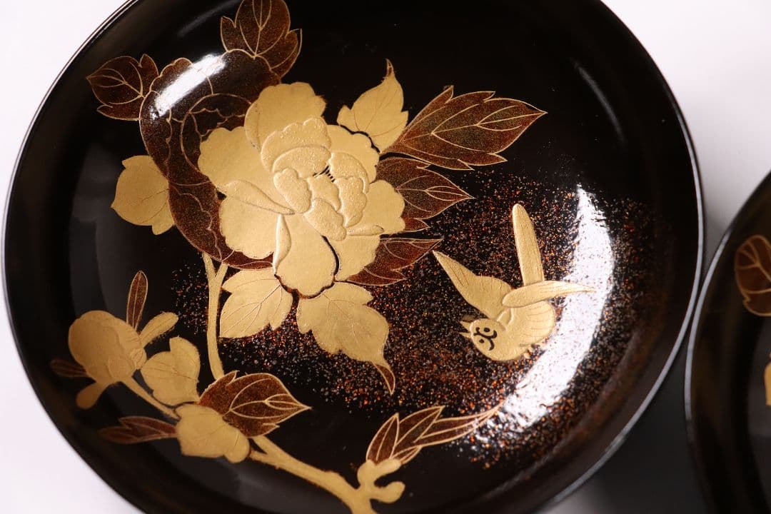 MA244 時代漆器 輪島塗 牡丹雀金蒔絵 梨地 黒塗椀 二客 木製 花鳥