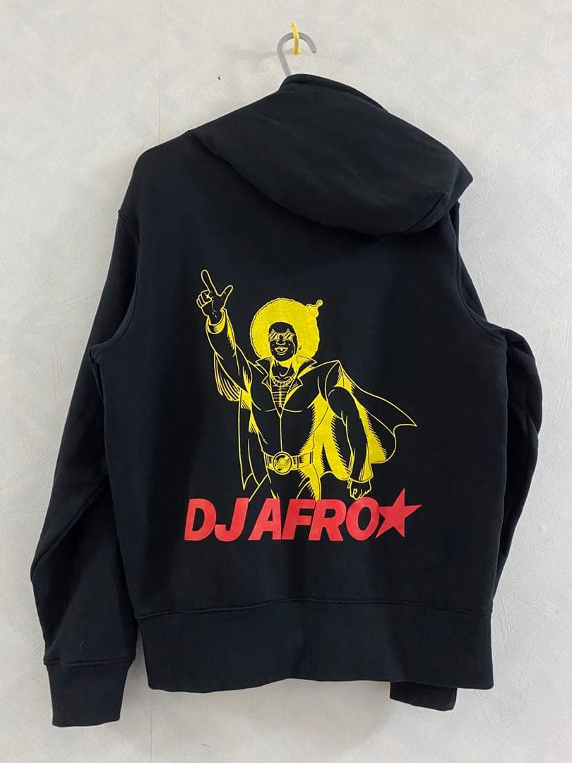 美品 BRADIO パーカー サイズM DJ AFRO☆ キラキラ Hoodie - メルカリ