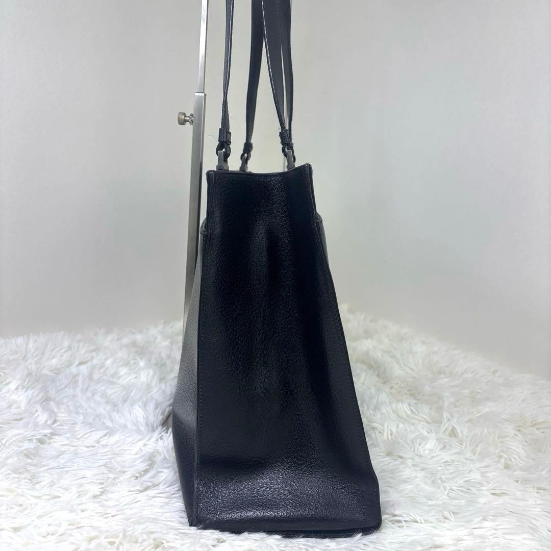 [希少無地.美品] グッチ トートバッグ　ビジネスバッグ　A4 自立　シボ革
