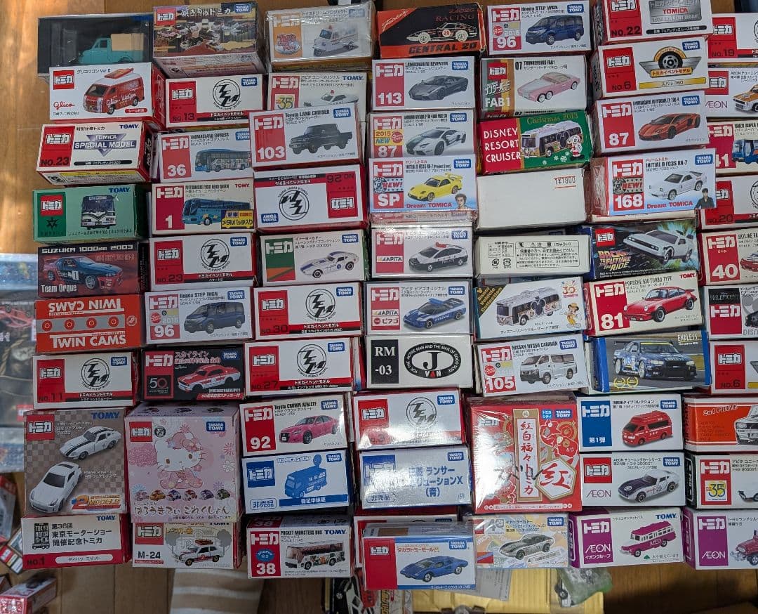 トミカ ミニカー セット 多数