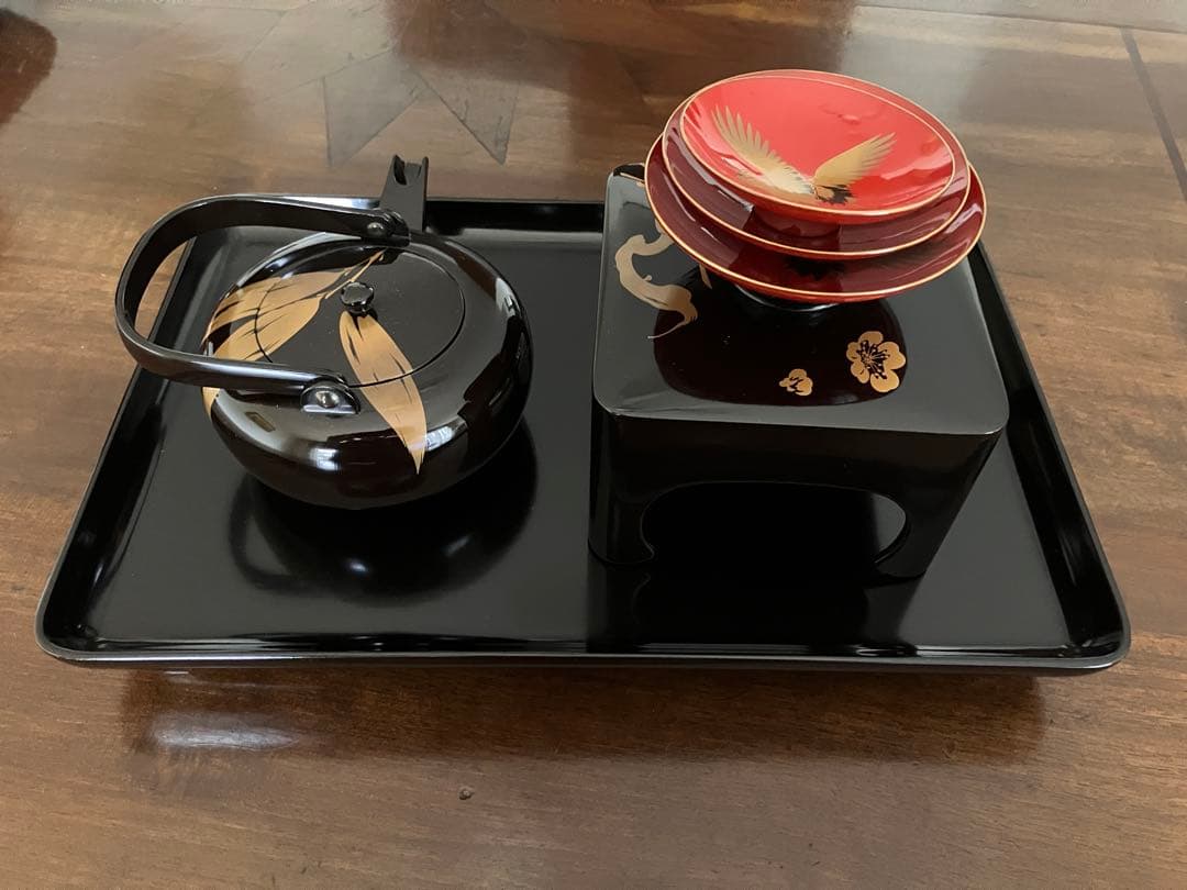 デッドストック！風情ある日出塗に極上鶴蒔絵の煮物椀2点（ 極上