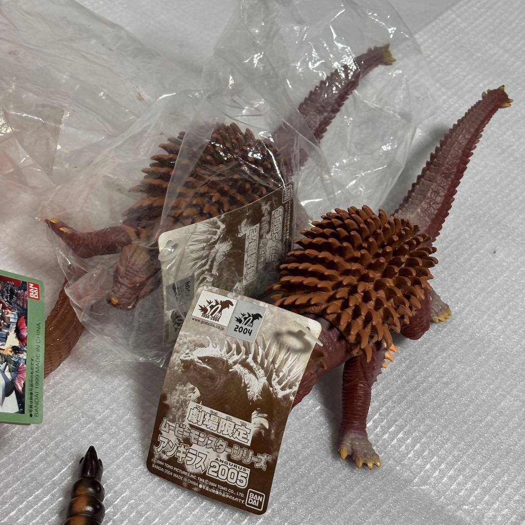 タグ付き未使用 ソフビまとめ売り ゴジラ ムービーモンスター 東宝怪獣 モスラ