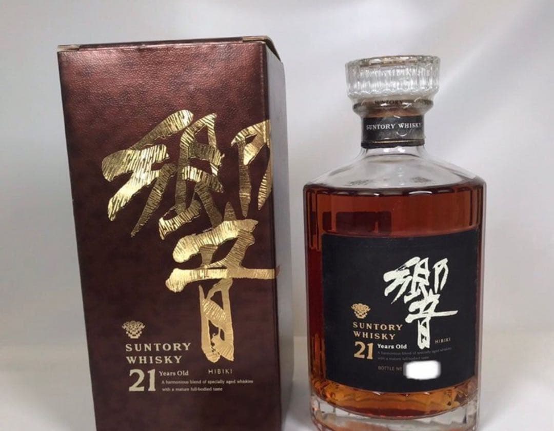 【希少】未開栓 響21年 裏ゴールドラベル　金獅子　箱付き ウイスキー 旧ラベル 希少】未開栓 響21年 裏ゴールドラベル金獅子箱付き ウイスキー 旧ラベル