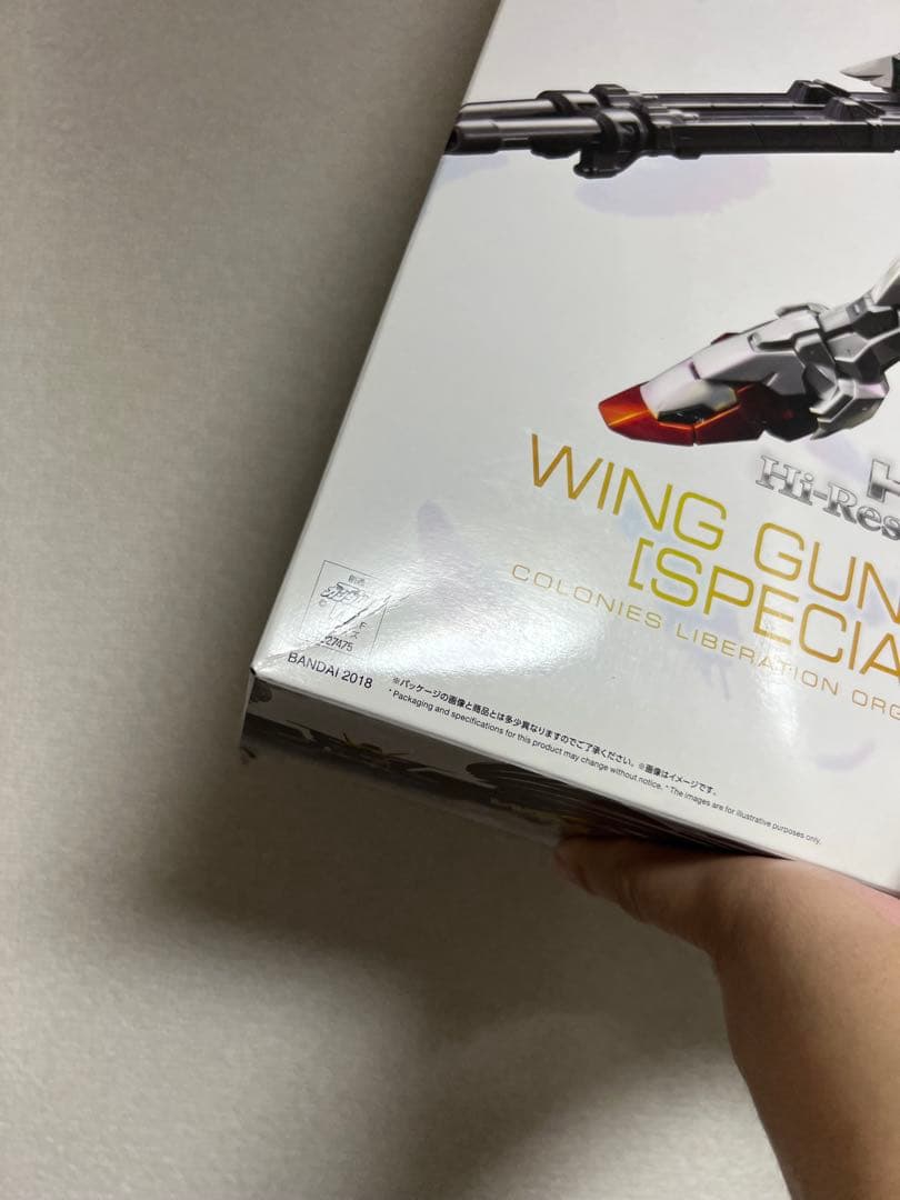 ハイレゾリューションモデル 1/100ウイングガンダムゼロスペシャルコーティング