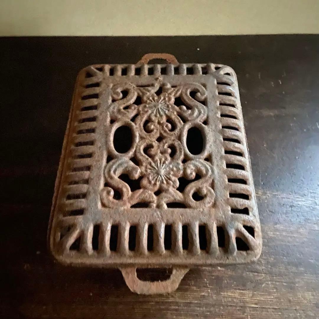 行火 豆炭あんか 鋳物 鉄 古道具 当時物 ガーデンオブジェにも