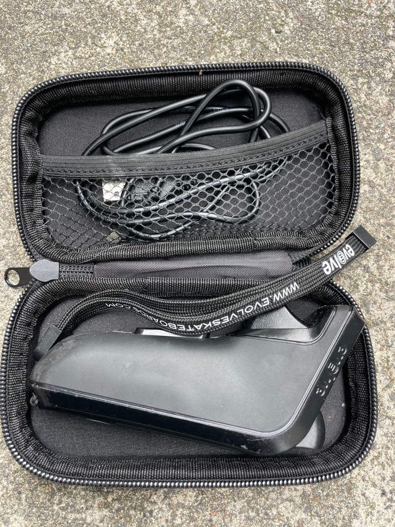 Evolve 電動スケートボード ウッドデッキ