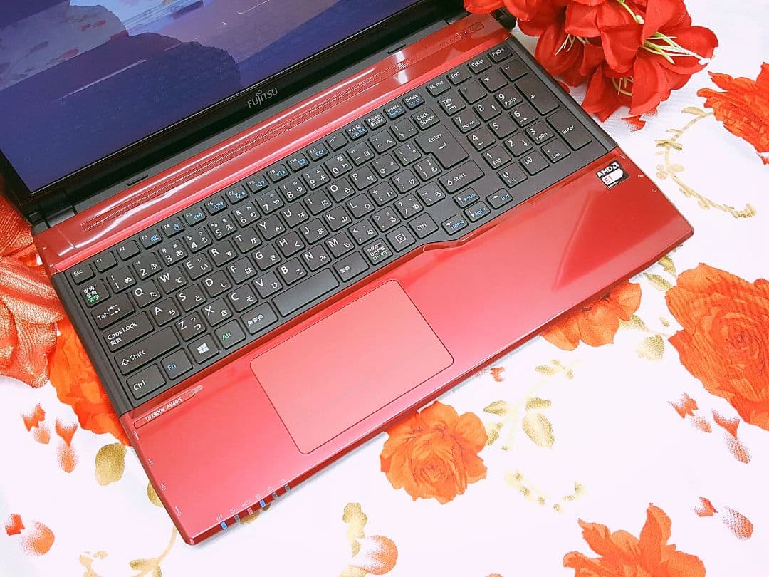 新品SSD/爆速4世代Core-i7/ブルーレイ/DVD焼きソフト/薄型ノート