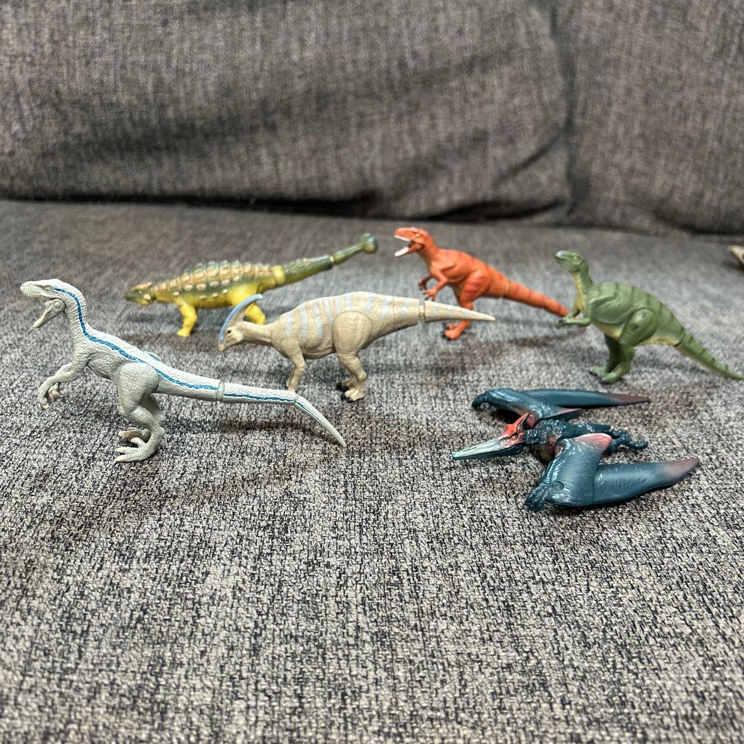 アニア等　フィギュアなど大量まとめ売り