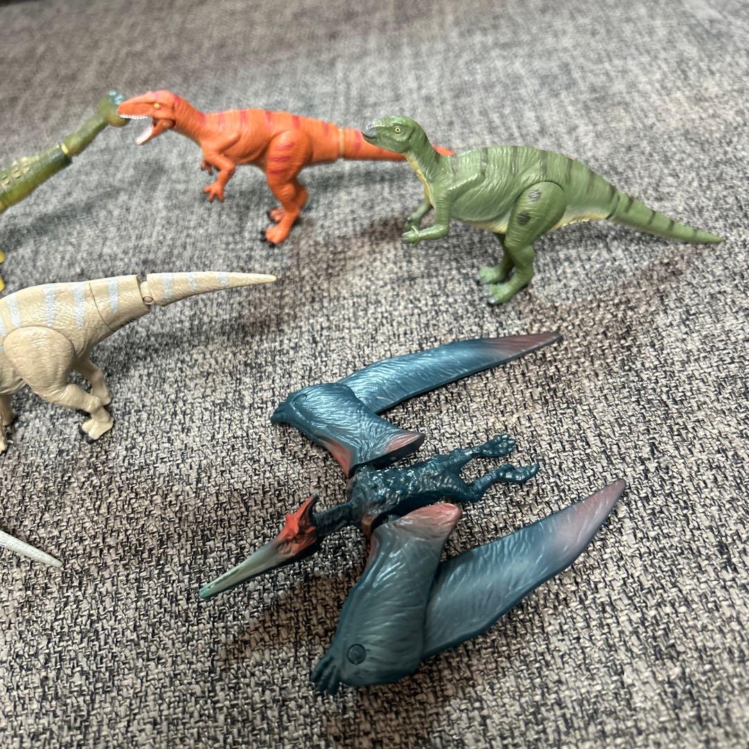 アニア等　フィギュアなど大量まとめ売り