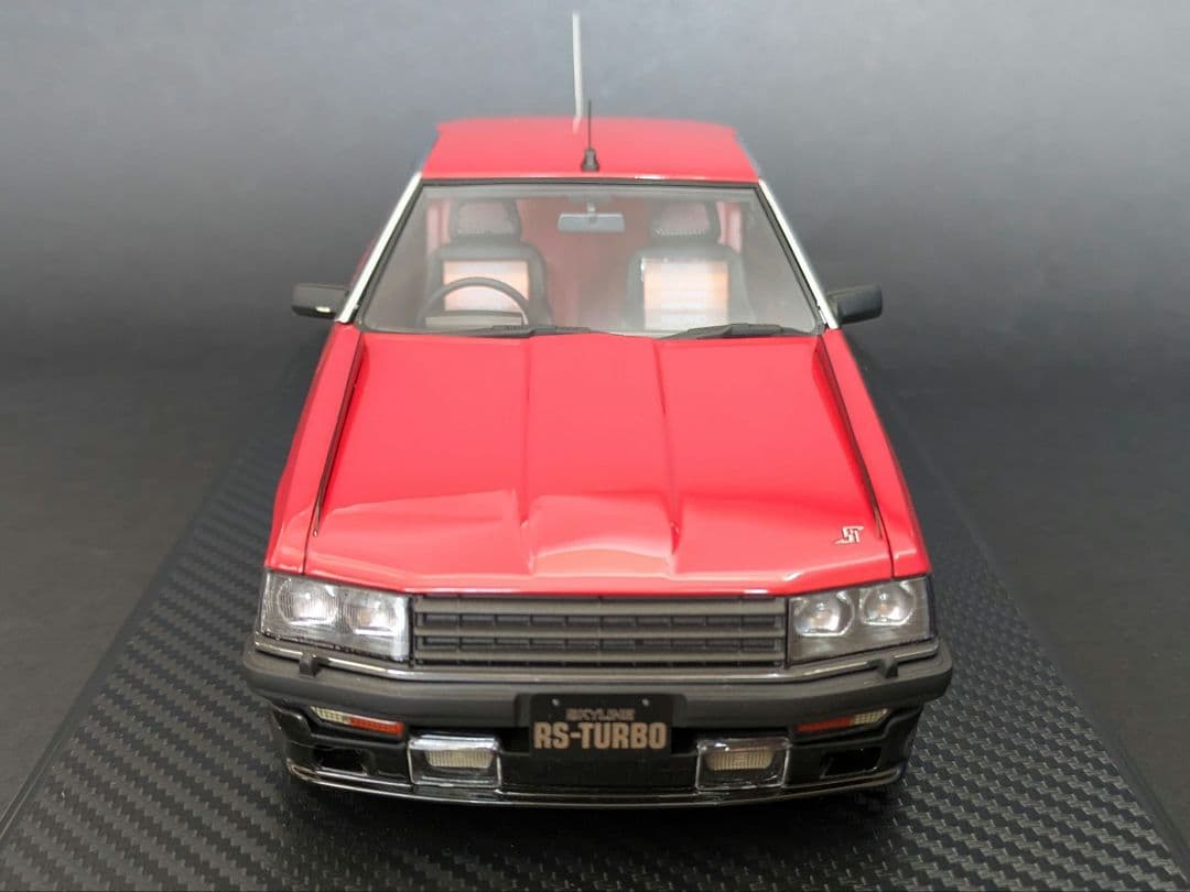 イグニッションモデル 1/18 スカイライン 2000 RS-Turbo R30